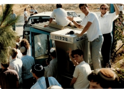 תמונות מקבלת הפנים ליולי, טניה ויעל אדלשטיין באלון שבות