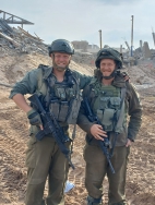 האחים נעם (מימין) ואריאל מיזליש בעזה