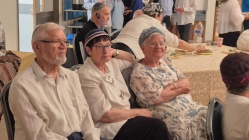 תפילה חגיגית, הרקדה ומסיבת יום ירושלים יישובית