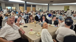 תפילה חגיגית, הרקדה ומסיבת יום ירושלים יישובית