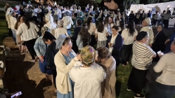 תפילה חגיגית, הרקדה ומסיבת יום ירושלים יישובית