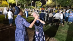 תפילה חגיגית, הרקדה ומסיבת יום ירושלים יישובית