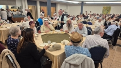 תפילה חגיגית, הרקדה ומסיבת יום ירושלים יישובית