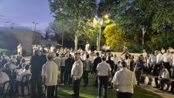 תפילה חגיגית, הרקדה ומסיבת יום ירושלים יישובית