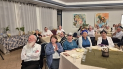 תפילה חגיגית, הרקדה ומסיבת יום ירושלים יישובית